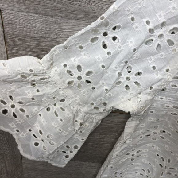 Jennifer & Grace Large Eyelet Accent Crew Neck Top - Picture 4 of 8